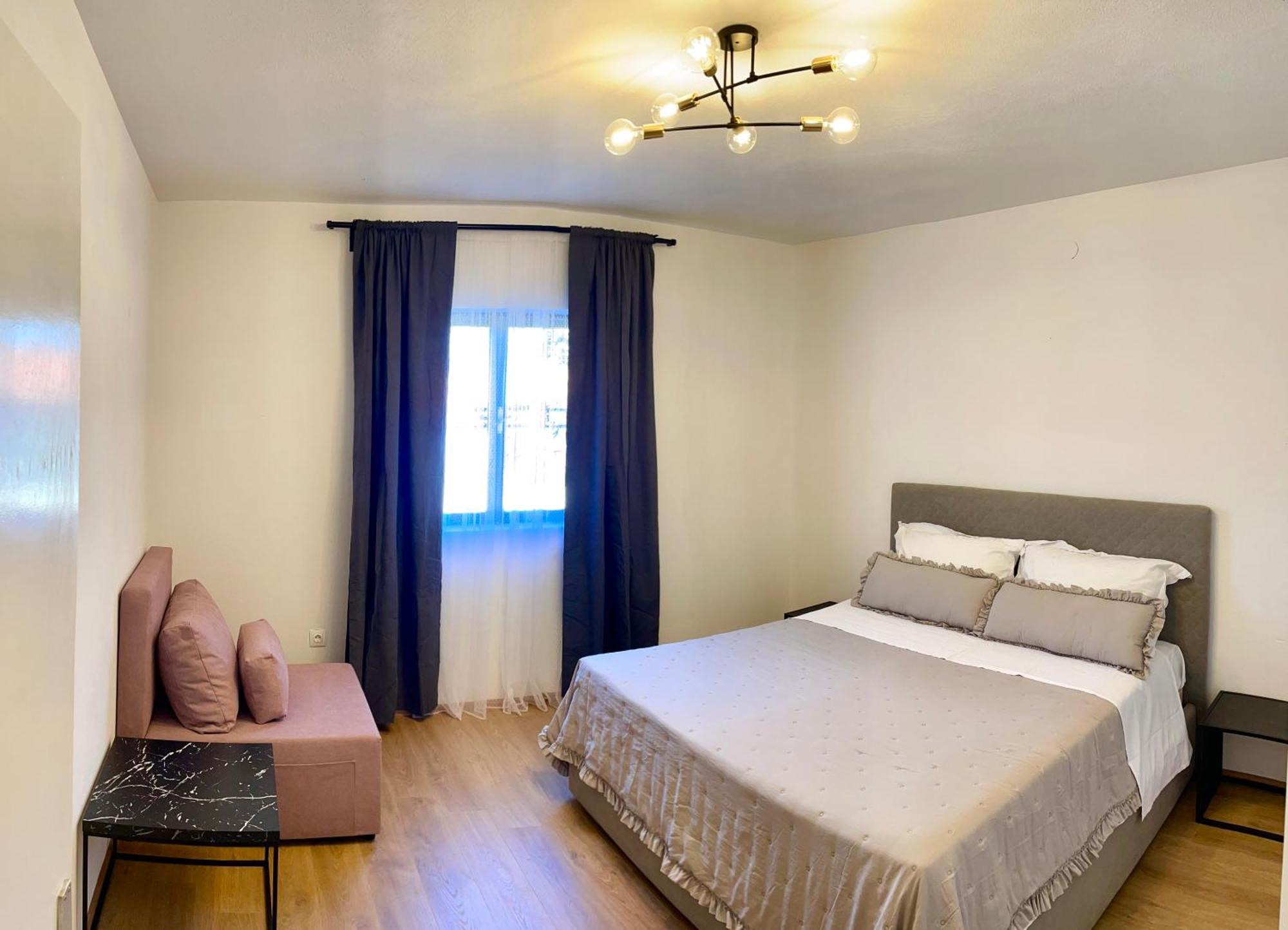 סופטאר Apartments Derado מראה חיצוני תמונה